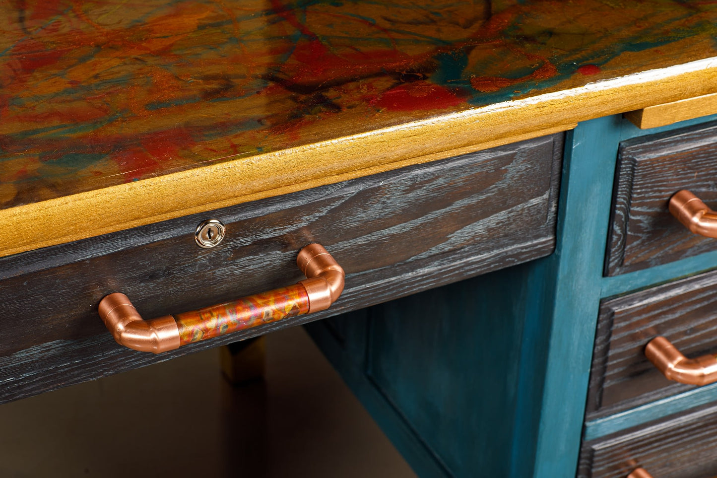 Atelier 1940's Resin Desk