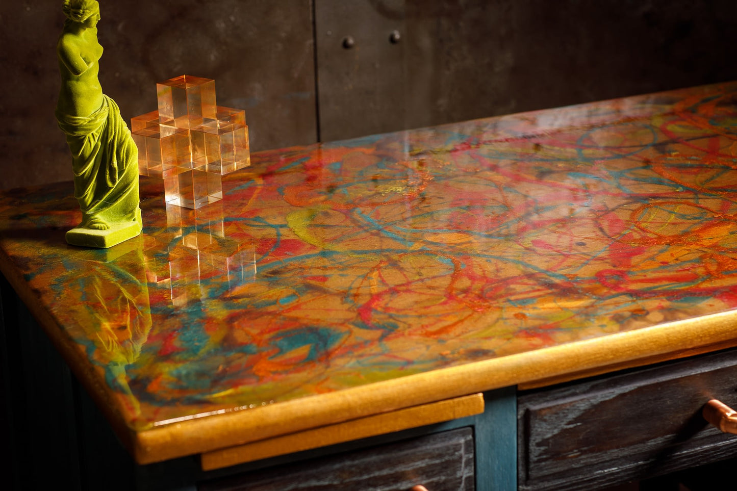 Atelier 1940's Resin Desk